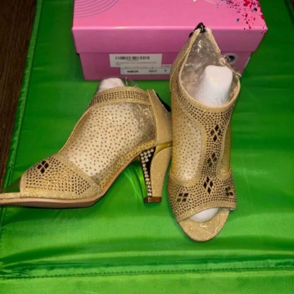 MILA LADY women dress shoes